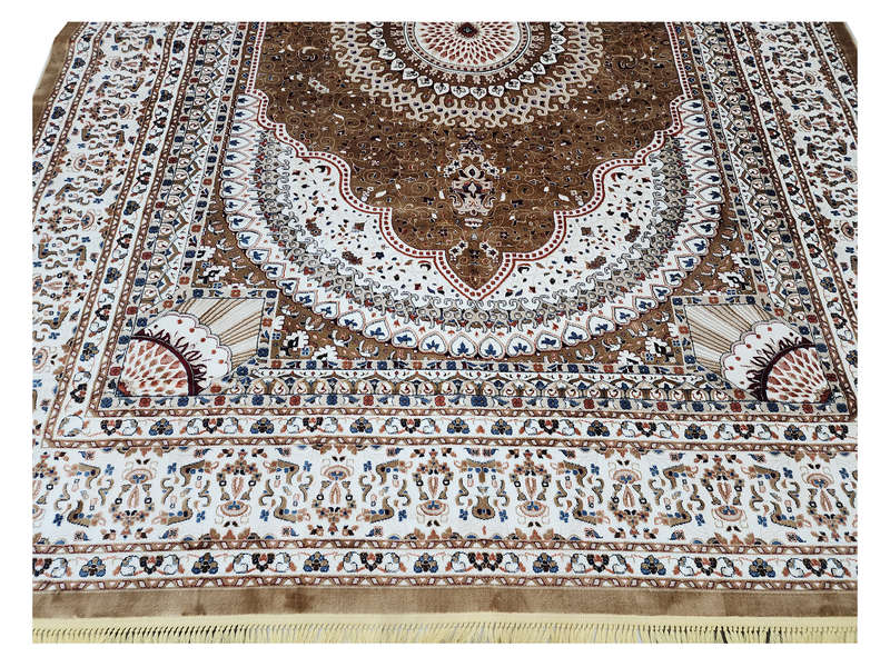 Beautiful Kashan Design Machine Made Carpet - 400 x 300 CM