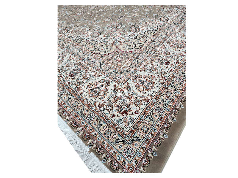 Beautiful Persian Kashan Carpet - 400 x 300 CM