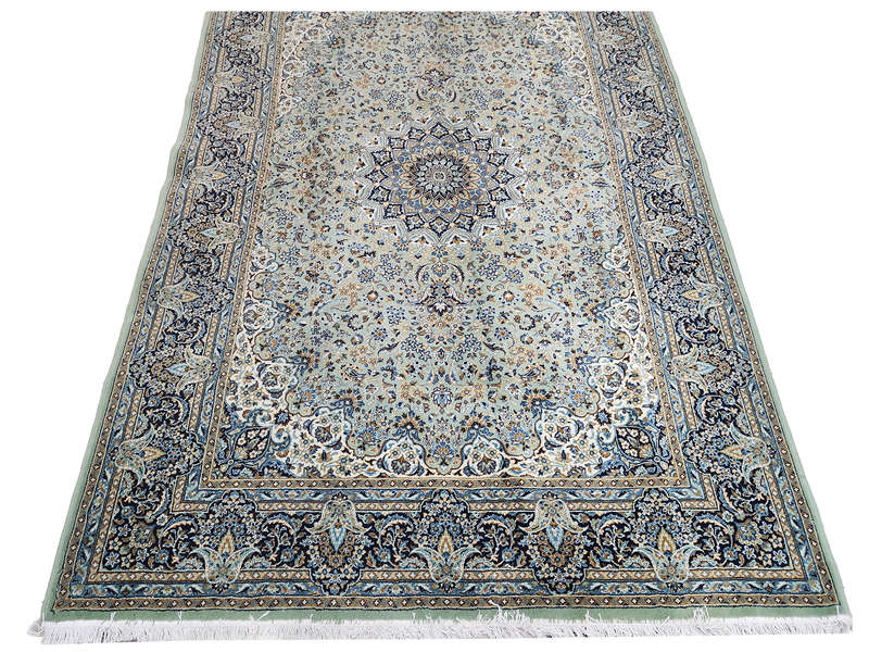 Stunning Kashan Persian Green Carpet - 300 x 200 CM
