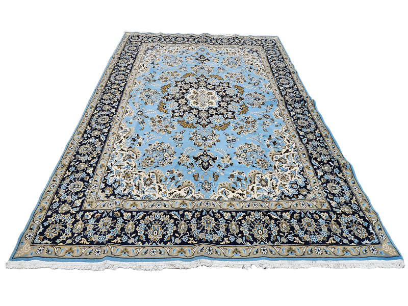 Stunning Persian Kashan Carpet - 400 x 300 CM