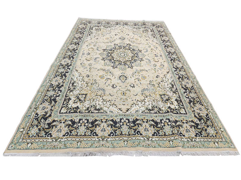 Persian Kashan Machine Made Carpet - 400 x 300 CM