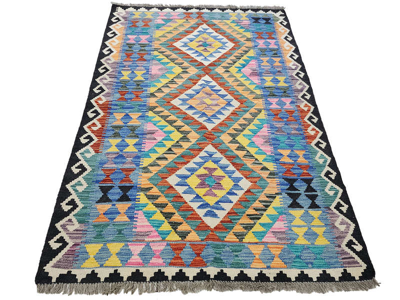 Stunning Afghan Choubi kilim 178 x 120 CM