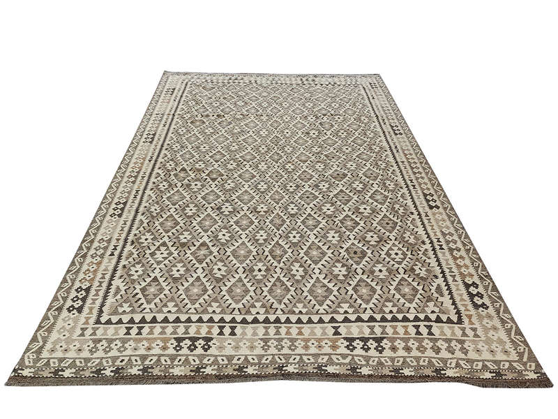 Gorgeous Afghan Handmade Natural Kilim 389 x 306 CM