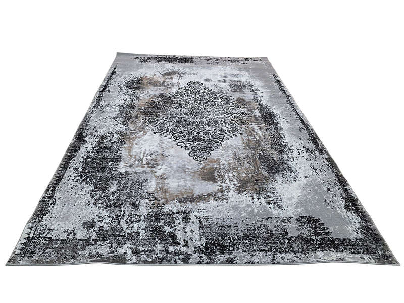 Stunning Vintage Style Machine Made Carpet - 290 x 200 CM