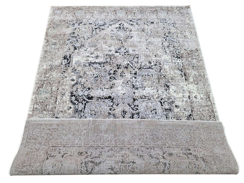 Fine Machine Made Vintage Style Carpet - 230 x 160 CM