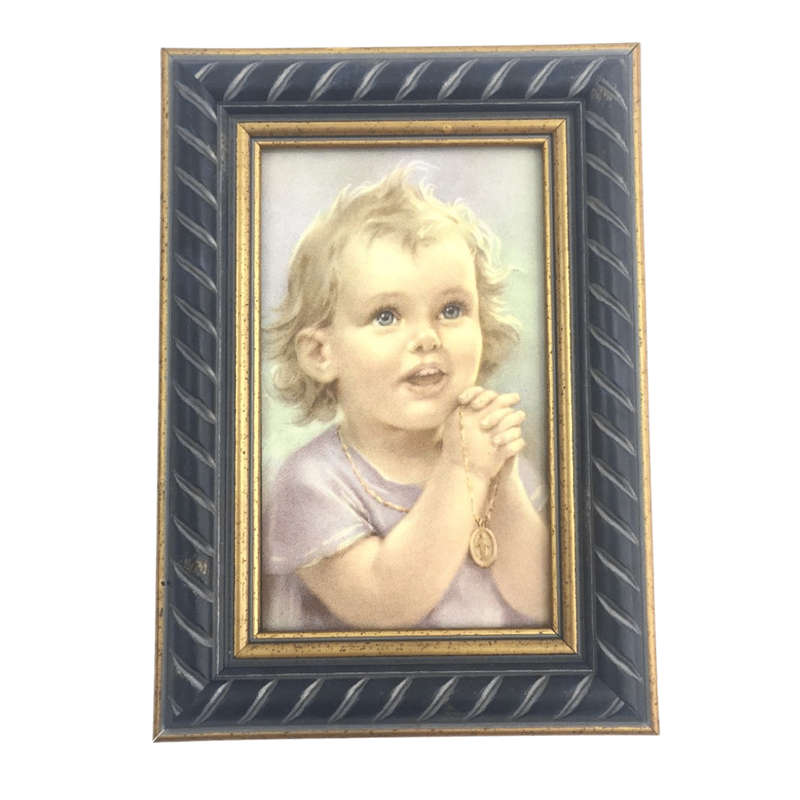Praying Infant Picture