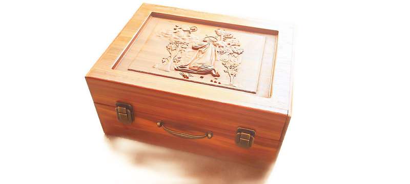 Large Mass Kit in Wooden Kiaat Engraved Case