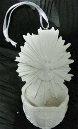 Dove Holy water font