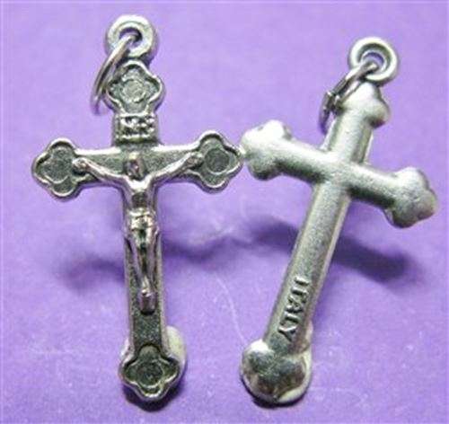 Small flared edge crucifix - 2.5cm