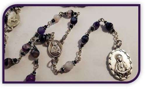 Seven Dolors / Sorrows of Mary Chaplet in Madagascan Agate