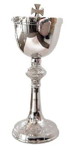 24cm silver Ciborium with cross engraving