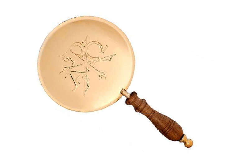Alpha & Omega / PX - Solid Brass Paten with wooden Handle