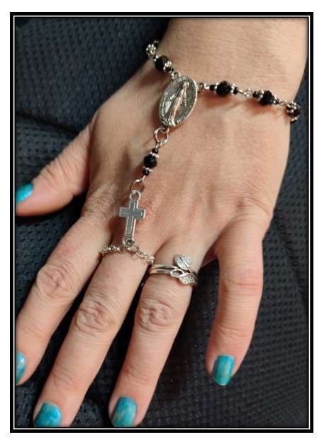 One Decade Austrian Crystal Bracelet Finger rosary
