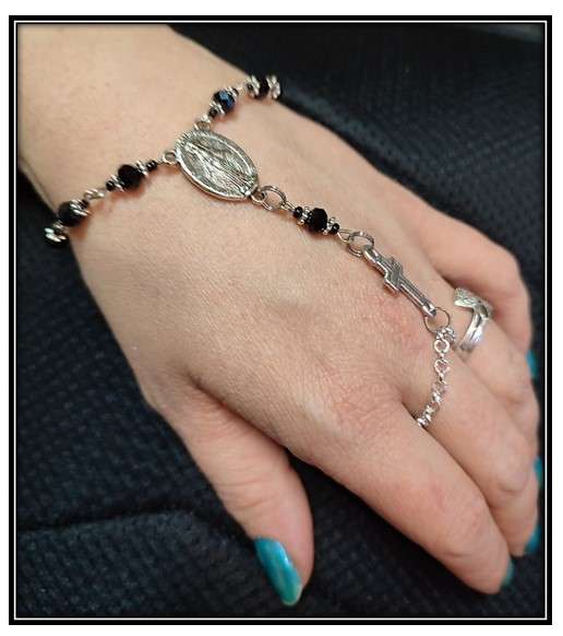 One Decade Austrian Crystal Bracelet Finger rosary