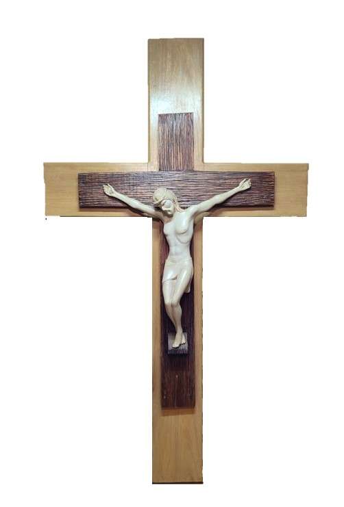 1.5 meter Wooden Crucifix