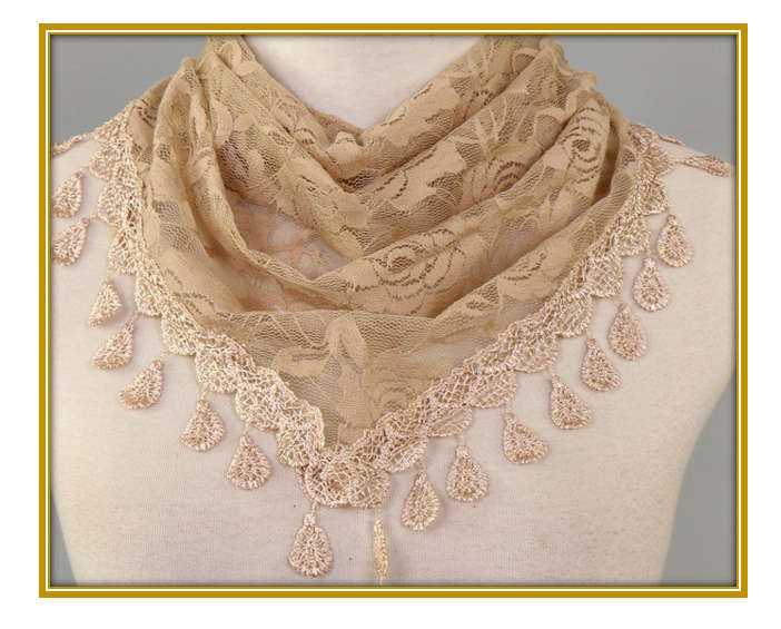 Gold Mantilla