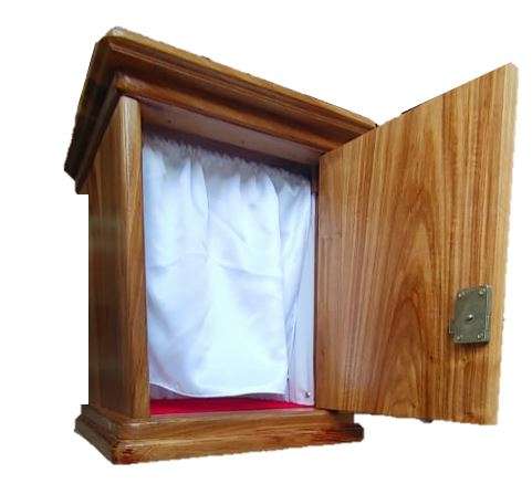 Wooden Tabernacle with Jesus the Teacher Relief in gold
