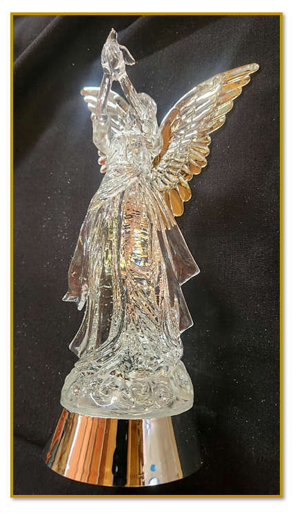 37cm Water Angel with Dove - Light & Music