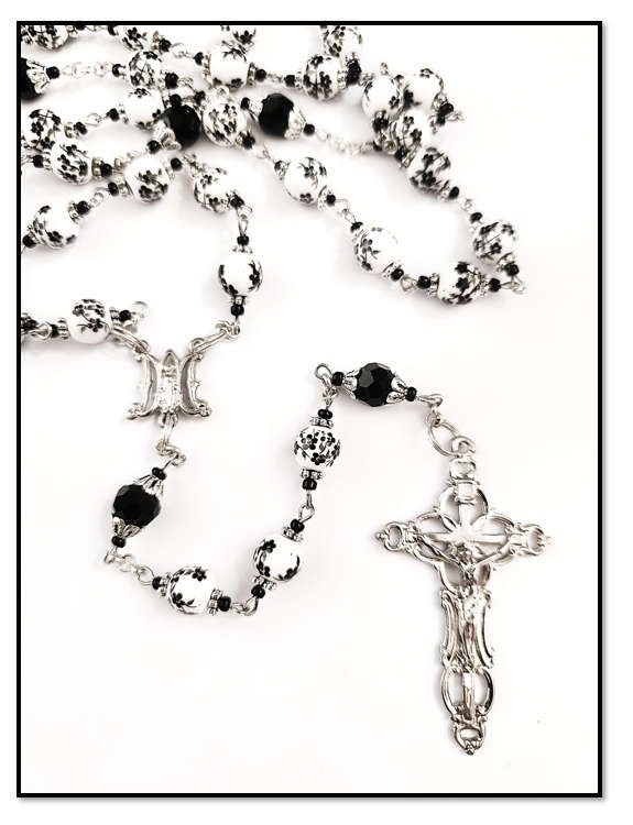 Porcelain Rosary with Black delicate Flowers