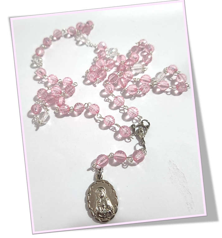 Seven Sorrows / Dolors of Mary - Pink faceted