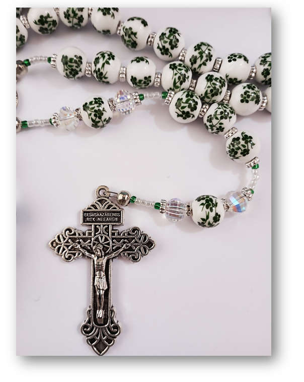 Green Delicate flowered Porcelain Rosary -  Threaded Design