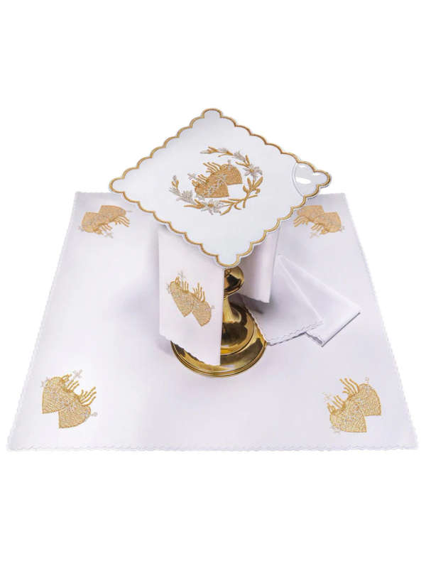 Haftina House Altar Linen Set - Two Hearts with Thorns