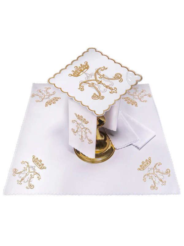 Haftina House Altar Linen Set - Golden Marian Design