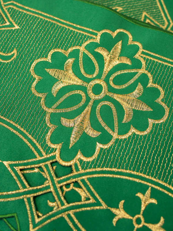 Haftina House Altar Cloth - White with 20cm Embroidery/Ornate Cross in Liturgical Colours *2m x 1...