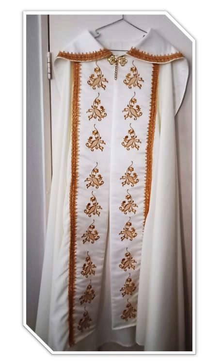 Cope - Ornate Golden Embroidery - Cream Alpha & Omega Cross Design