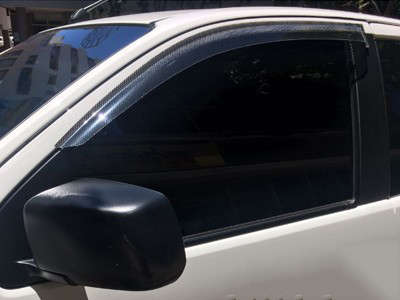 Isuzu 2013up model Carbon Fibre Look Windshields