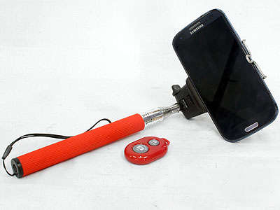 Z07-1 Mobile Selfie Stick with Remote