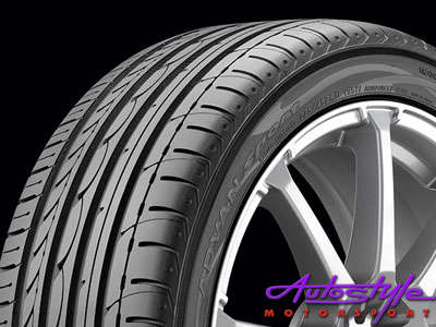 285-35-18" Yokohama Advan V103 Tyre (Clearance! only 1 single tyre available)