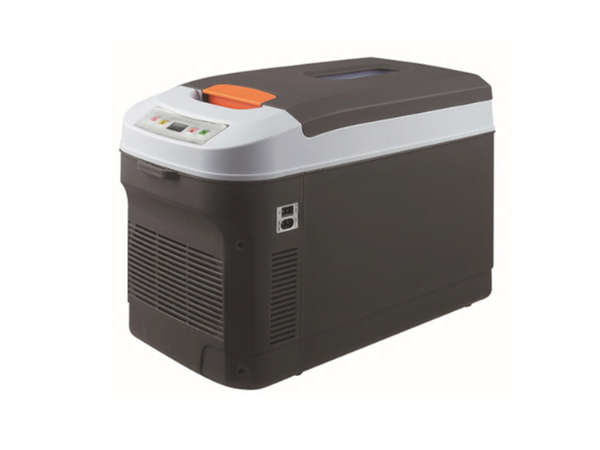 Portable Electric Car Cooler/Warmer Fridge 12v/24v  25litre Capacity