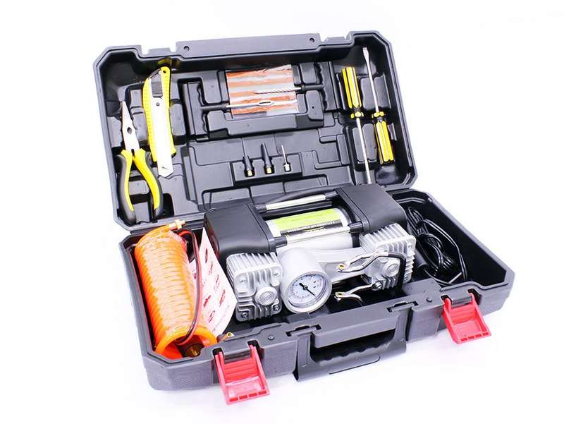 Portable Double Cylinder 12v Aircompressor with Toolkit