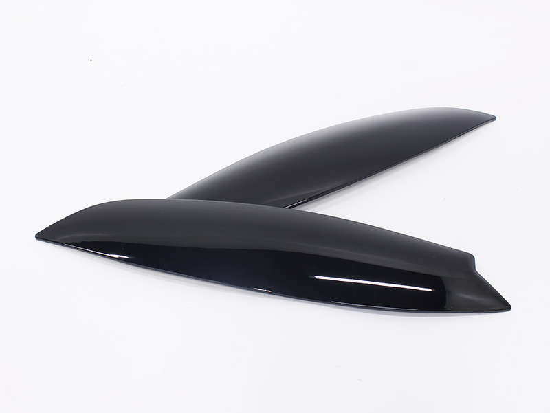 VW Golf Mk5 Gloss Black eyelids