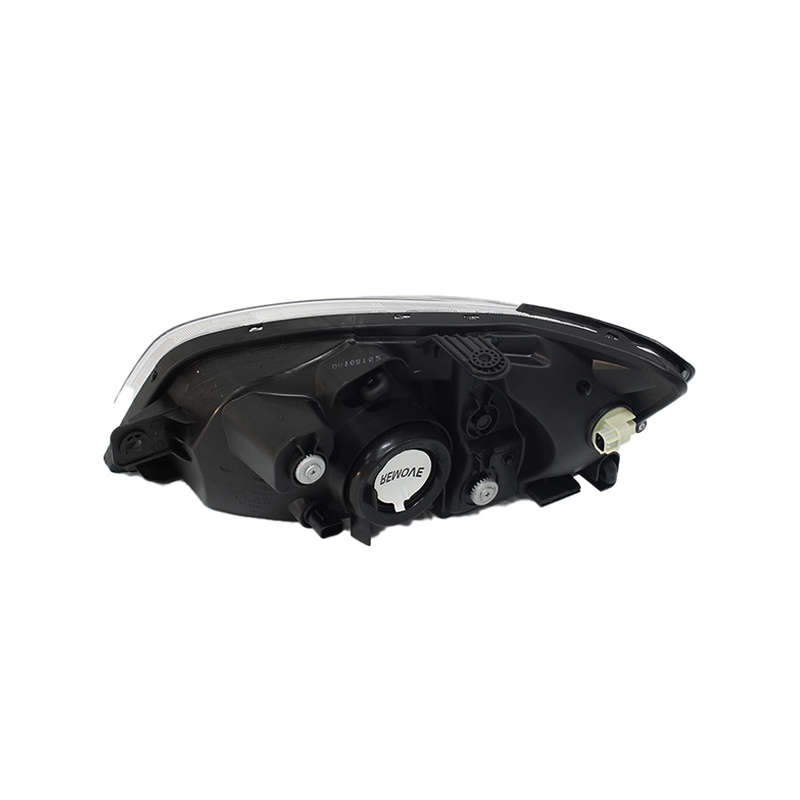 Hyundai Getz Mk1 02 Replacement Headlight RHS (e-mark)