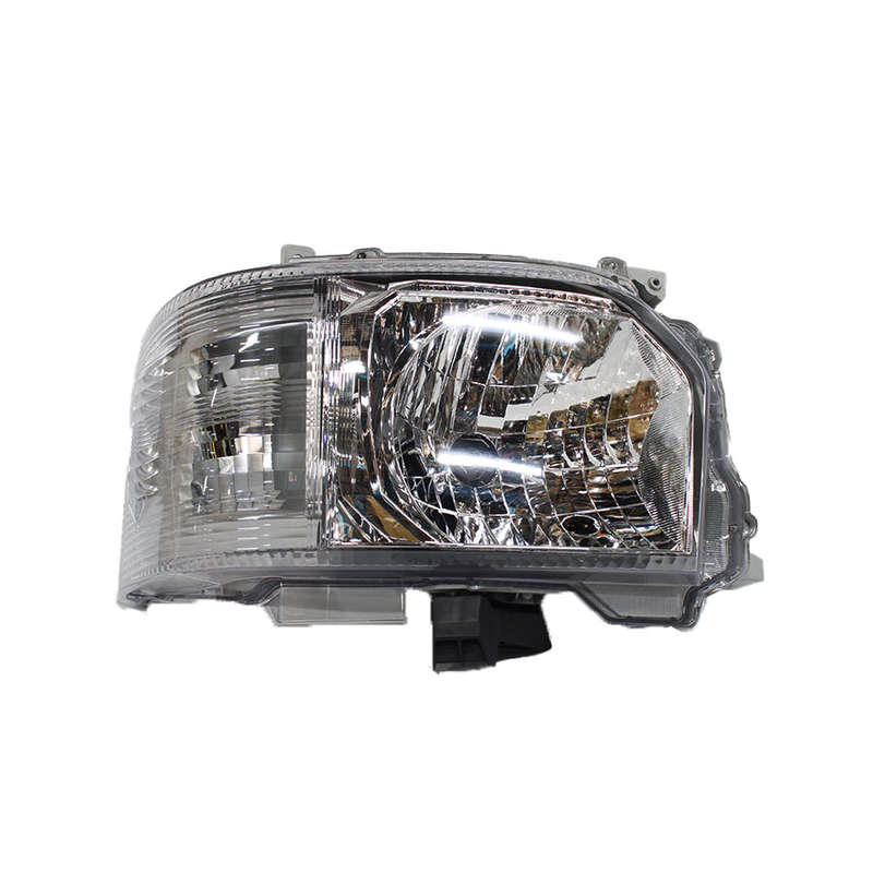Toyota Quantum 2014 Replacement Headlight RHS w/socket &amp; bracket
