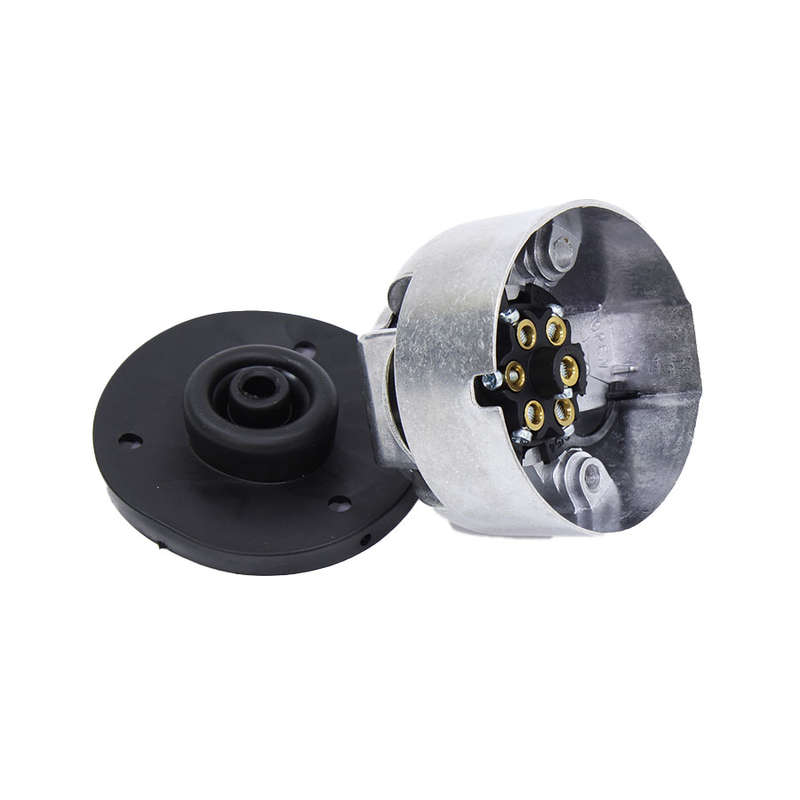 Metal Trailer Plug Socket - 7 pin female
