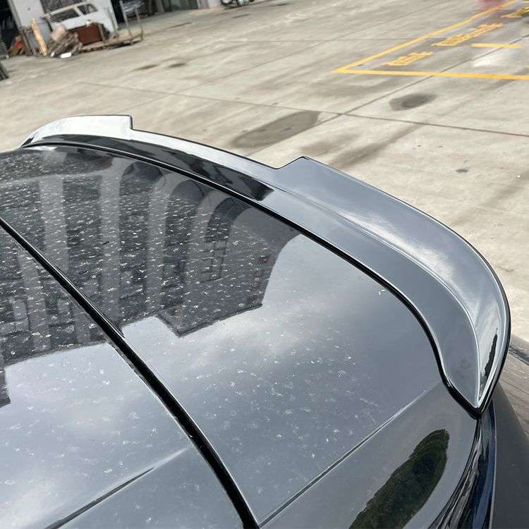 Porsche Cayenne 2018 Roof Spoiler Gloss Black