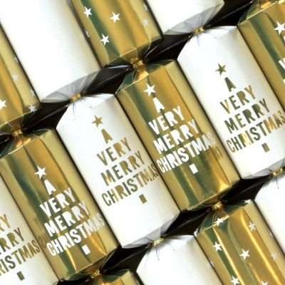 Family Gold Christmas Wishes Christmas Crackers (12 Pack)