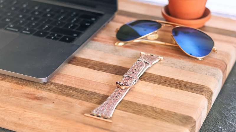 Fabulously Fit Glitter Leather Replacement Strap for Apple Watch