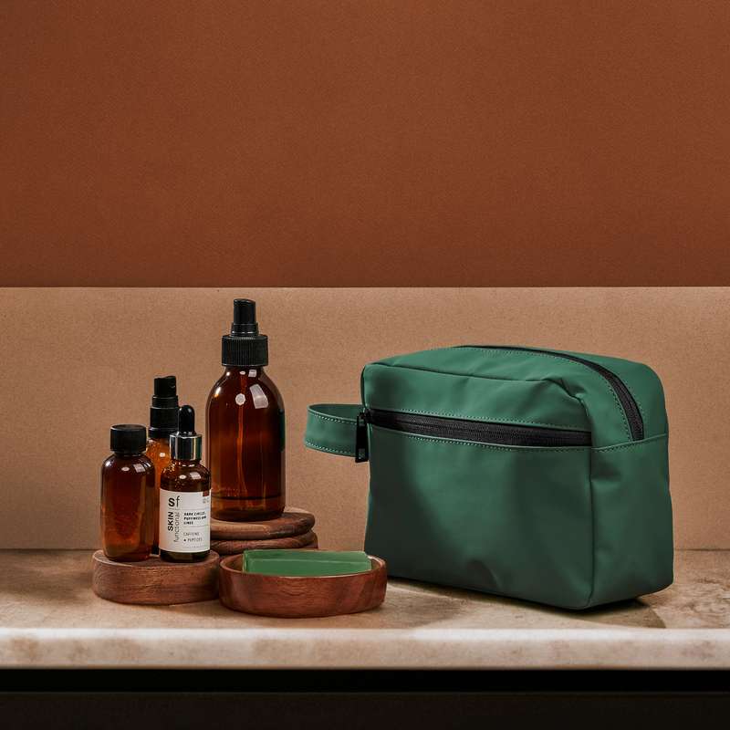 Everdri Water-Resistant Toiletry Bag