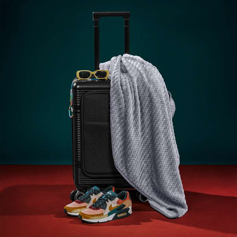 Serendipio Cozytrip Travel Blanket / Pillow