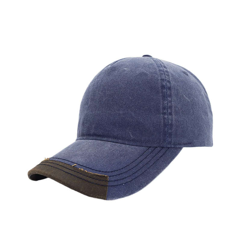 Max Wash 5 Panel Cap - Oil Skin Detail