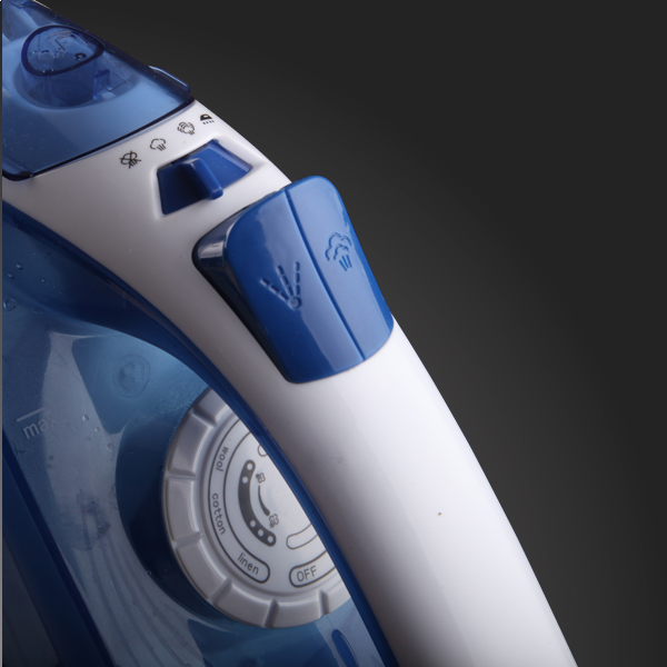 Russell Hobbs 2000W Supreme Glide Steam Iron