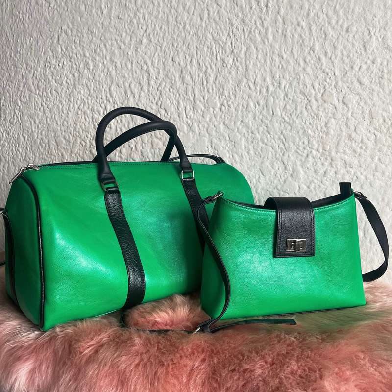 Hacha weekender leather bag (Ready to ship)