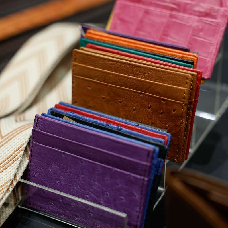 Ostrich Leather Card wallet (in stock)