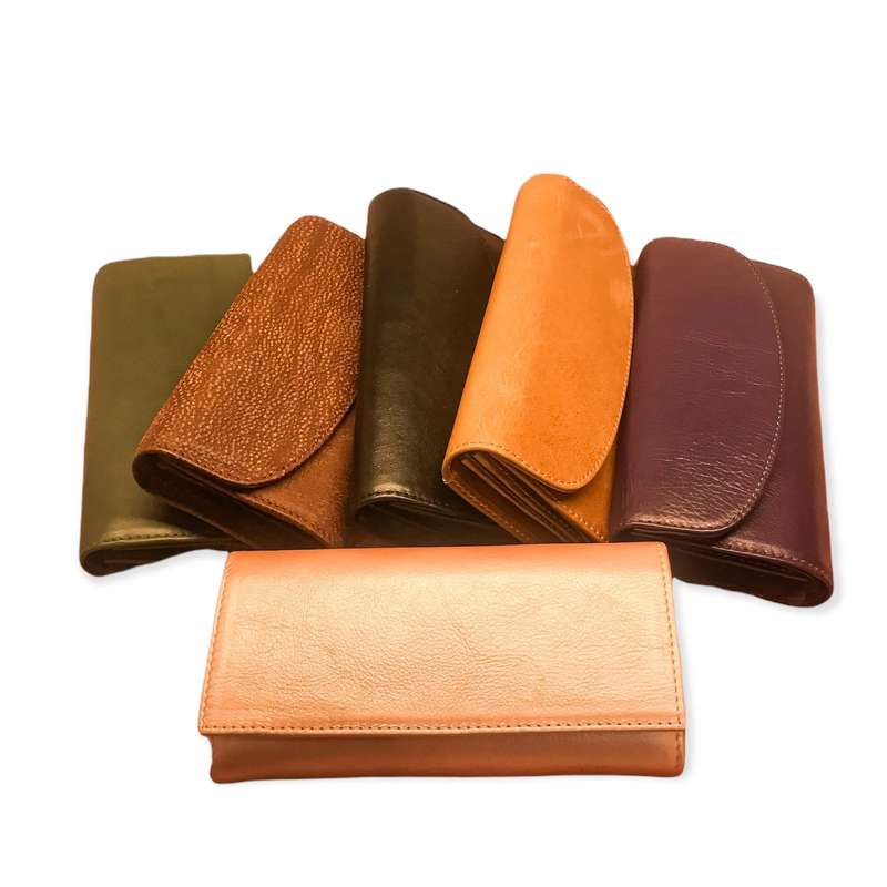 Lux ladies wallet - (10 days production time)