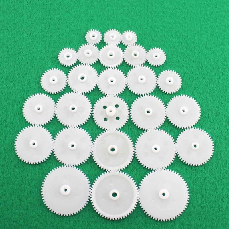25 Various Plastic Gears
