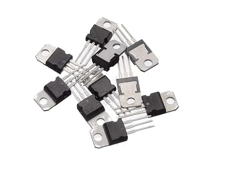 Linear Voltage Regulator - L7805